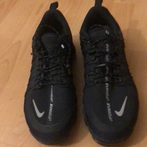 Vapor Max run utility black size 8.5